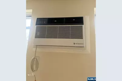 137 70th Street, Guttenberg, NJ 07093 - Photo 44