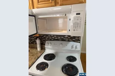 137 70th Street, Guttenberg, NJ 07093 - Photo 14