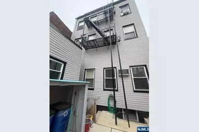 137 70th Street, Guttenberg, NJ 07093 - Photo 30