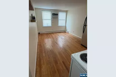 137 70th Street, Guttenberg, NJ 07093 - Photo 8