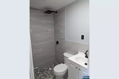 1068 Margaret Street House #house, Teaneck Township, NJ 07666 - Photo 8