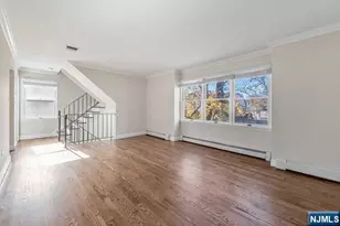 37 1-2 Smith St, Waldwick, NJ 07463 - Photo 12