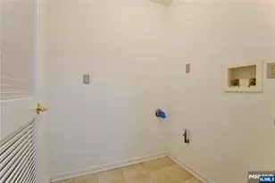 43 2nd Ave, Newark, NJ 07104 - Photo 8