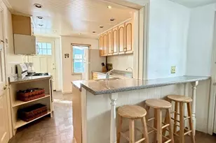 80 Roosevelt Ave, Bergenfield, NJ 07621 - Photo 6