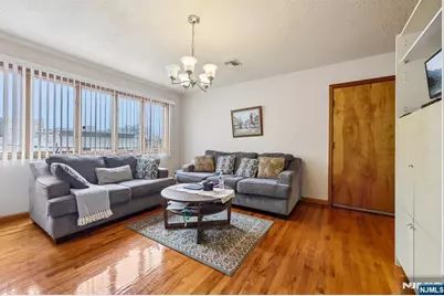 297 Kinney Street, Newark, NJ 07105 - Photo 6