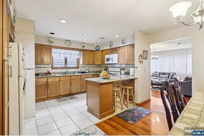 297 Kinney Street, Newark, NJ 07105 - Photo 16