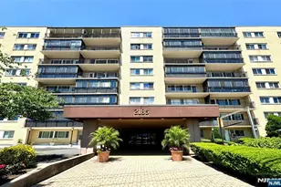 2185 Lemoine Ave 4M, Fort Lee, NJ 07024 - Photo 1