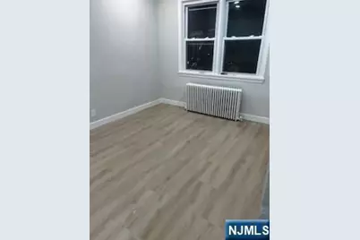 269 Desoto Place, Fairview, NJ 07022 - Photo 12