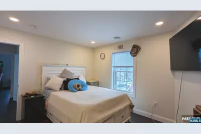 7 Maple Street, Bloomfield, NJ 07003 - Photo 24