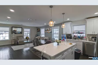 7 Maple Street, Bloomfield, NJ 07003 - Photo 22