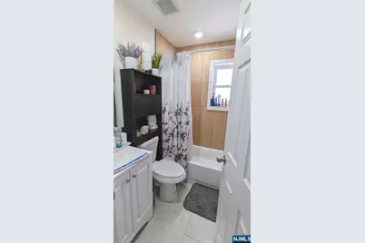 7 Maple Street, Bloomfield, NJ 07003 - Photo 28