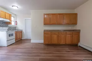 312 High St, Elizabeth, NJ 07202 - Photo 1