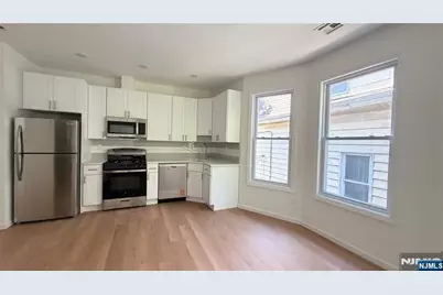 346-348 Woodside Avenue, Newark, NJ 07104 - Photo 4