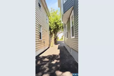346-348 Woodside Avenue, Newark, NJ 07104 - Photo 22