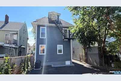 346-348 Woodside Avenue, Newark, NJ 07104 - Photo 24