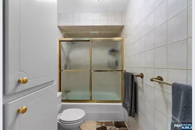 466 B Liberty 308 #308, Little Ferry, NJ 07643 - Photo 10