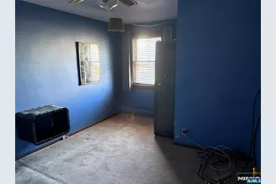 739 Garden Street, Carlstadt, NJ 07072 - Photo 6