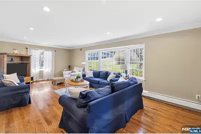 43 Hering Road, Montvale, NJ 07645 - Photo 6