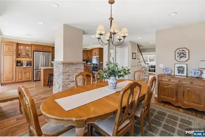 43 Hering Road, Montvale, NJ 07645 - Photo 4