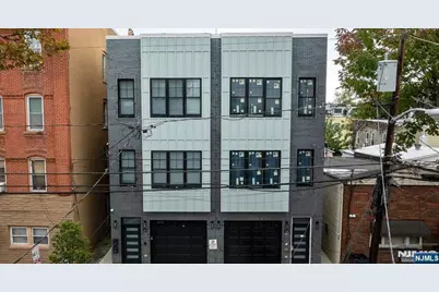 40 Wright Avenue, Jersey City, NJ 07306 - Photo 2