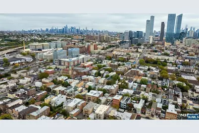 40 Wright Avenue, Jersey City, NJ 07306 - Photo 24
