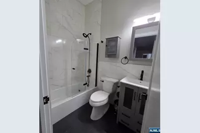 40 Wright Avenue, Jersey City, NJ 07306 - Photo 18