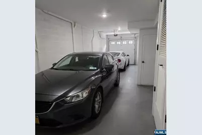 40 Wright Avenue, Jersey City, NJ 07306 - Photo 22