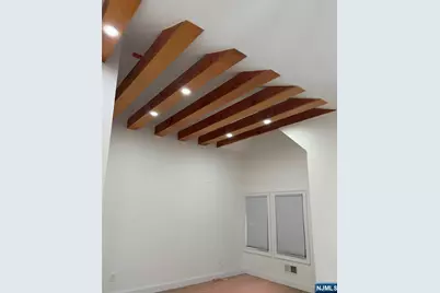 287 Gifford Place, Teaneck Township, NJ 07666 - Photo 26