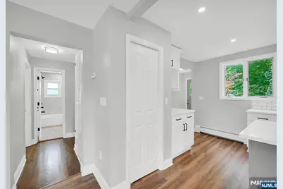 516 Riverdale Boulevard, Pompton Lakes, NJ 07442 - Photo 16