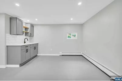 516 Riverdale Boulevard, Pompton Lakes, NJ 07442 - Photo 36