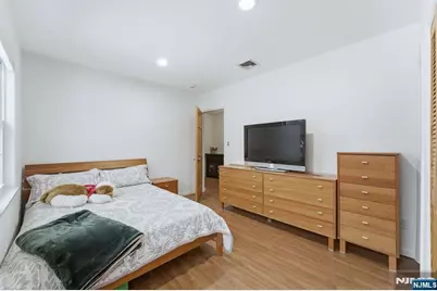 260 Hamilton Road, Teaneck Township, NJ 07666 - Photo 24