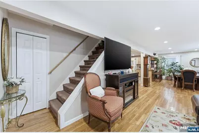 260 Hamilton Road, Teaneck Township, NJ 07666 - Photo 18