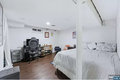 260 Hamilton Road, Teaneck Township, NJ 07666 - Photo 34