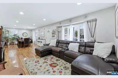 260 Hamilton Road, Teaneck Township, NJ 07666 - Photo 4