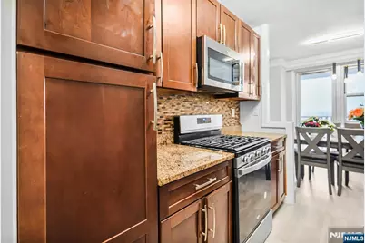 6600 Boulevard East 22J #22J, West New York, NJ 07093 - Photo 8