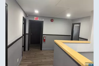 865 Teaneck Road 2 #2, Teaneck Township, NJ 07666 - Photo 4