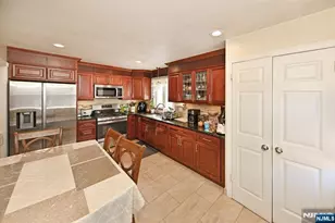 514 Division Ave, Carlstadt, NJ 07072 - Photo 14