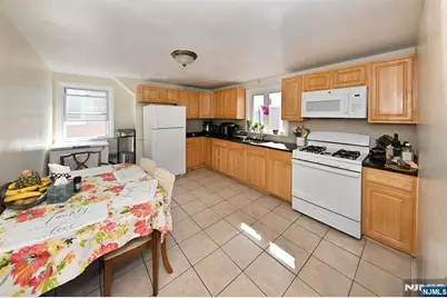 514 Division Avenue, Carlstadt, NJ 07072 - Photo 28