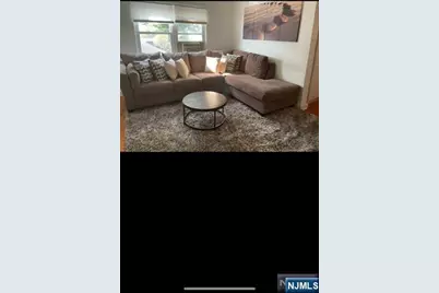 55 W Homestead Avenue 4B #4B, Palisades Park, NJ 07650 - Photo 4