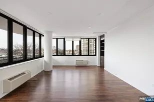 100 Carlyle 9Ds, Cliffside Park, NJ 07010 - Photo 4