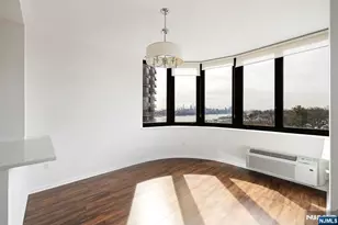 100 Carlyle 9Ds, Cliffside Park, NJ 07010 - Photo 8