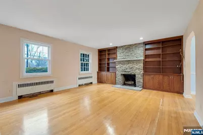 257 Franklin Avenue, Wyckoff Township, NJ 07481 - Photo 12