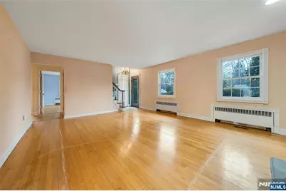 257 Franklin Avenue, Wyckoff Township, NJ 07481 - Photo 14