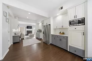 270 Baldwin Ave, Hasbrouck Heights, NJ 07604 - Photo 10