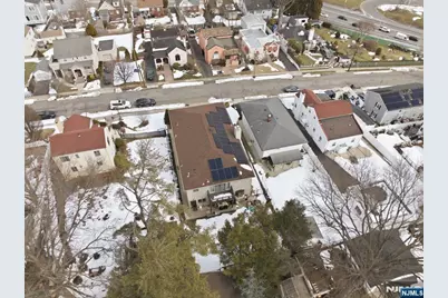 270 Baldwin Avenue, Hasbrouck Heights, NJ 07604 - Photo 42