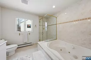 270 Baldwin Ave, Hasbrouck Heights, NJ 07604 - Photo 24