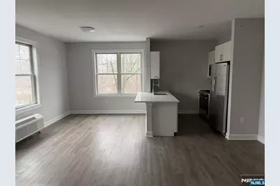 40 Park Avenue 308 #308, Park Ridge, NJ 07656 - Photo 4