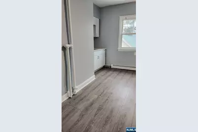 566 Valley Street 2 #2, Orange, NJ 07050 - Photo 12