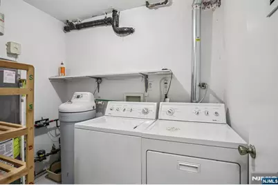 249 Pascack Road, Paramus, NJ 07652 - Photo 40