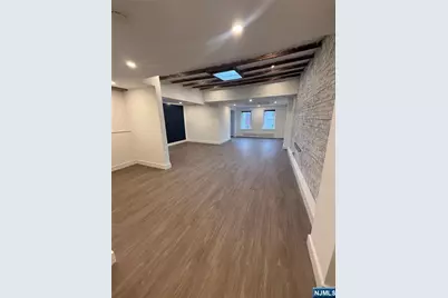 7 Ridgewood Avenue 3rd Floor #3rd Floor, Ridgewood, NJ 07450 - Photo 1